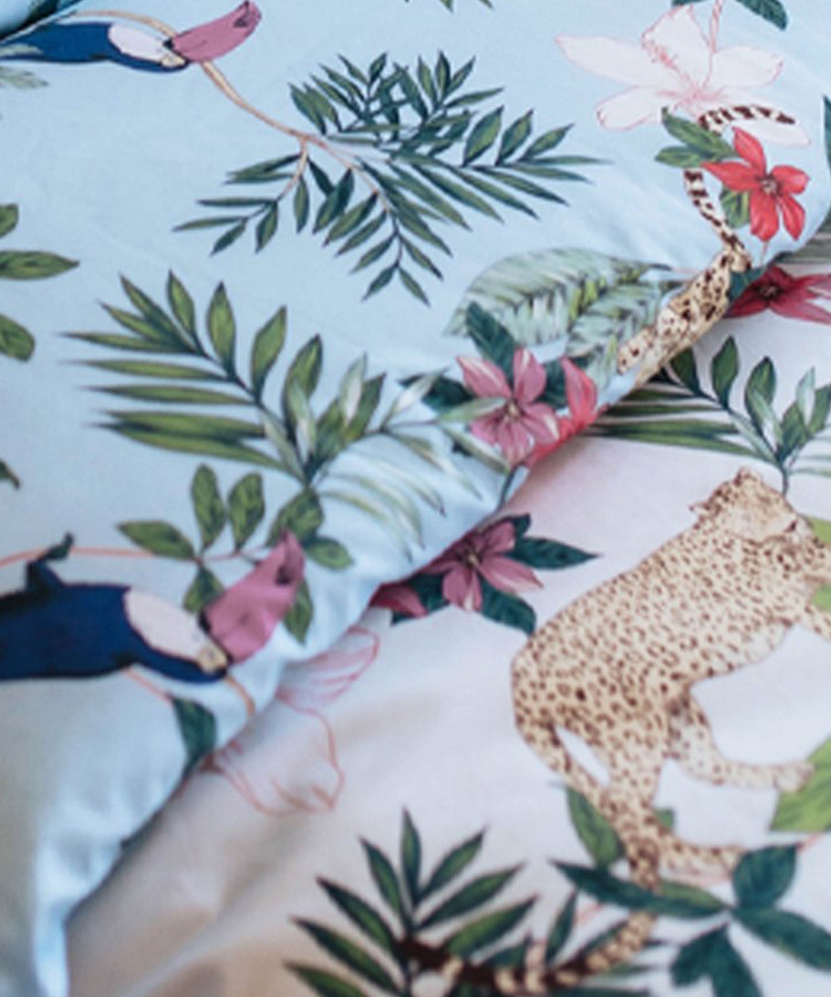 Animal Kingdom Reversible Comforter Set